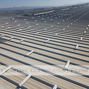 Mini shina me gomine per cati sanduic Mini shina me gomine per cati sanduic